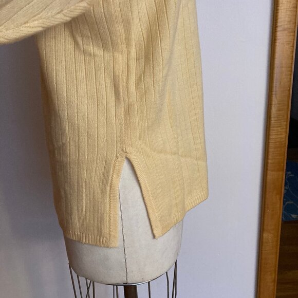 Sag Harbor Sweater - Picture 3 of 6